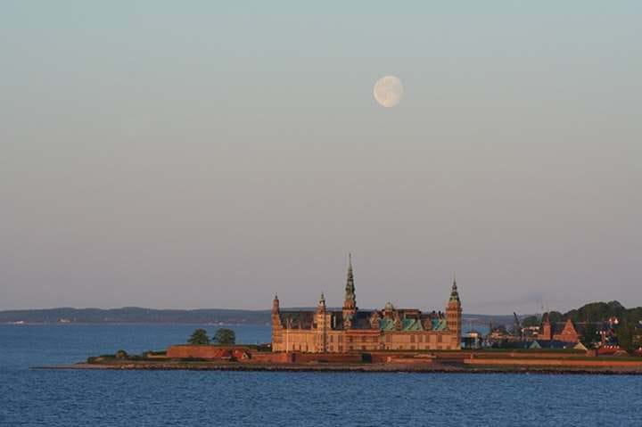 HILLERØD - Christian IVs Frederiksborg: et hovedmonument i det danske 1600-tal