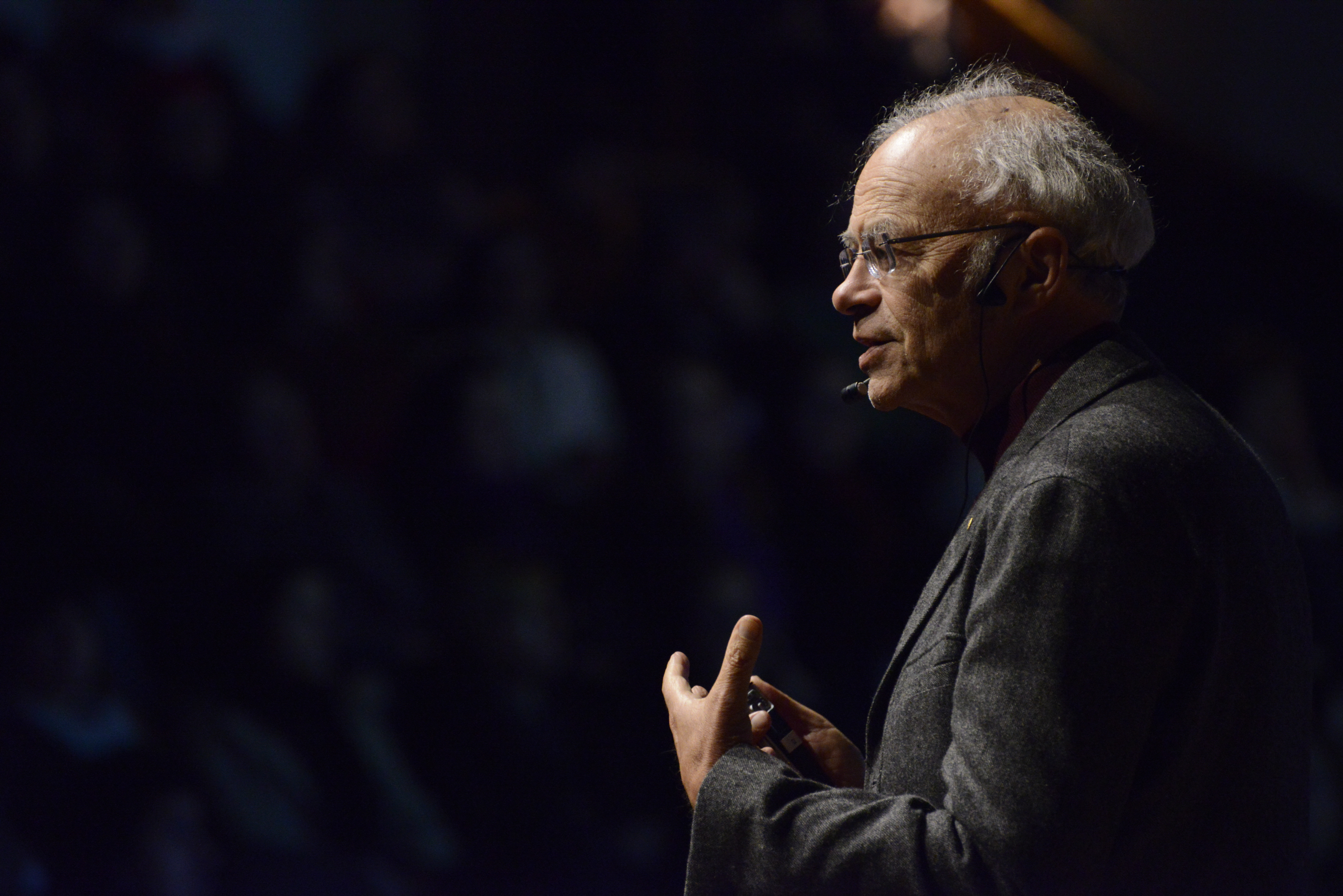 Peter Singer