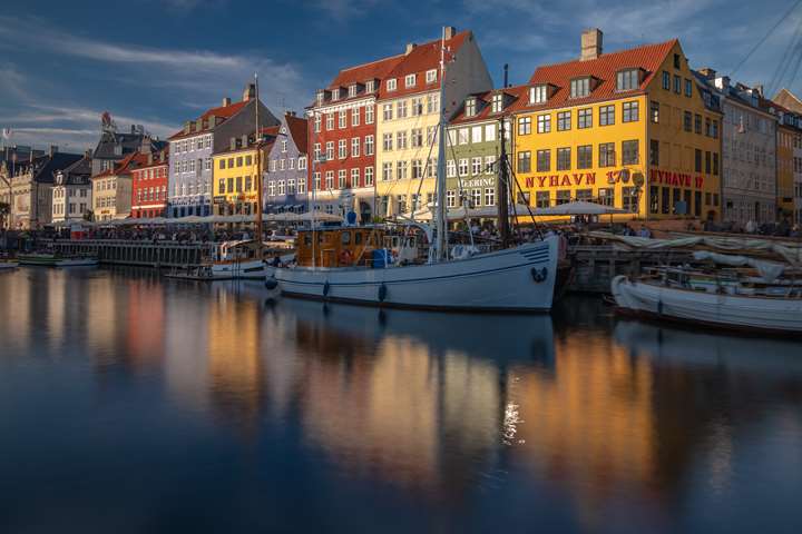 Rovmord, druk og eventyr i Nyhavn