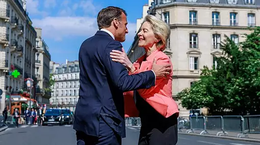 Viden til tiden: Er Den Femte Republik ved at falde?