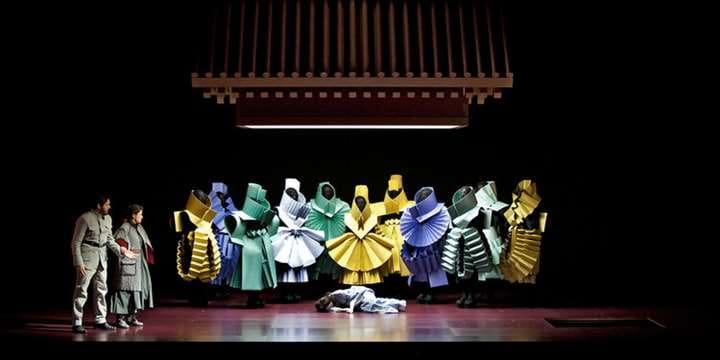 Henrik Vibskov: Design på Sophienholm
