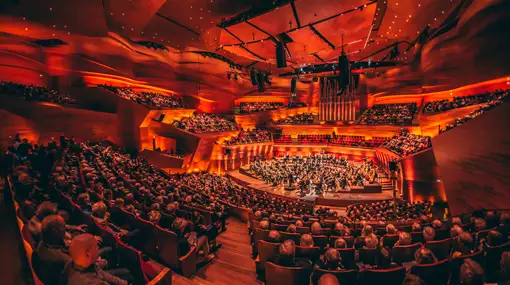 Før koncerten: Jonathon Heyward: Mason, Mozart og Respighi
